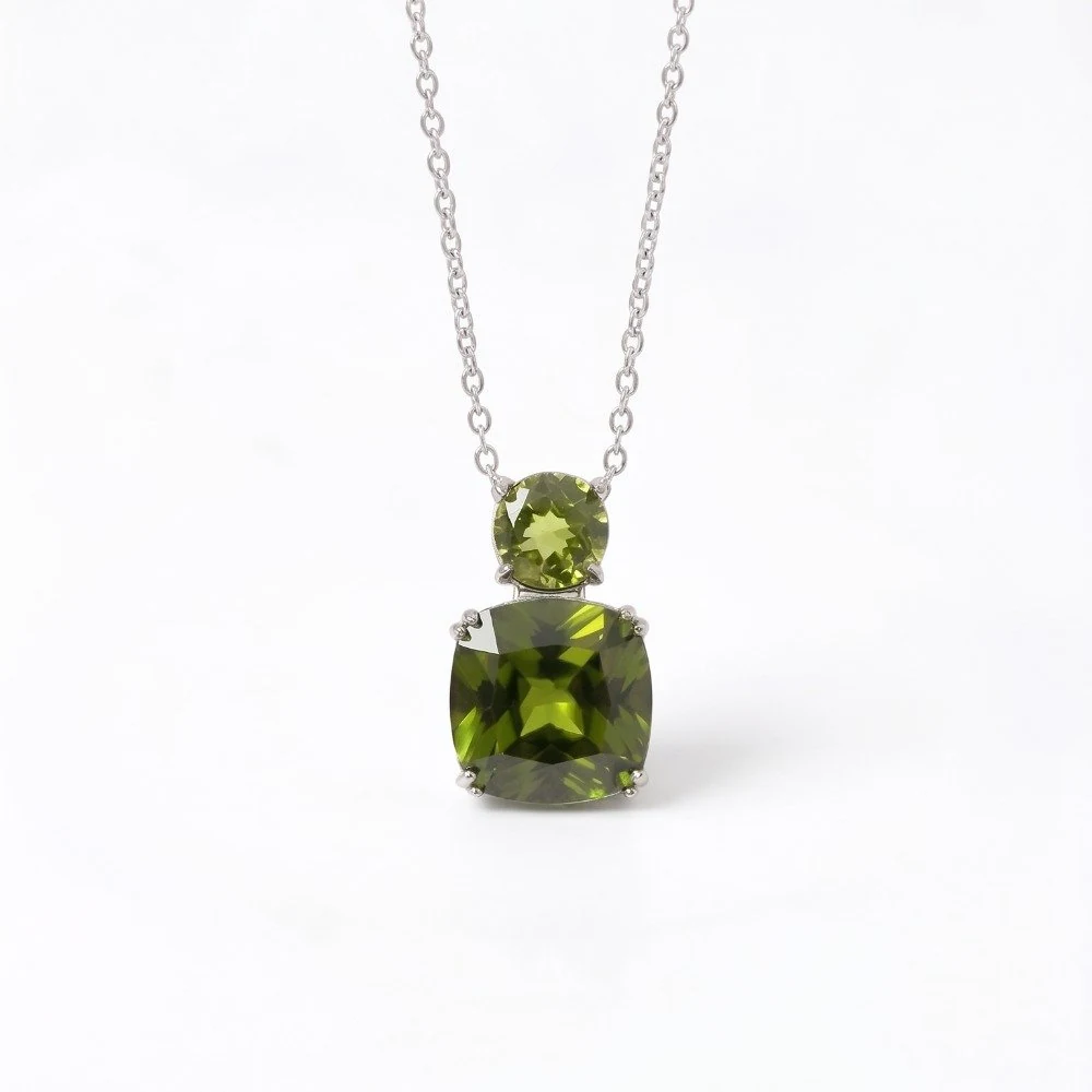Colar quadrado + ponto luz peridoto, foto 1