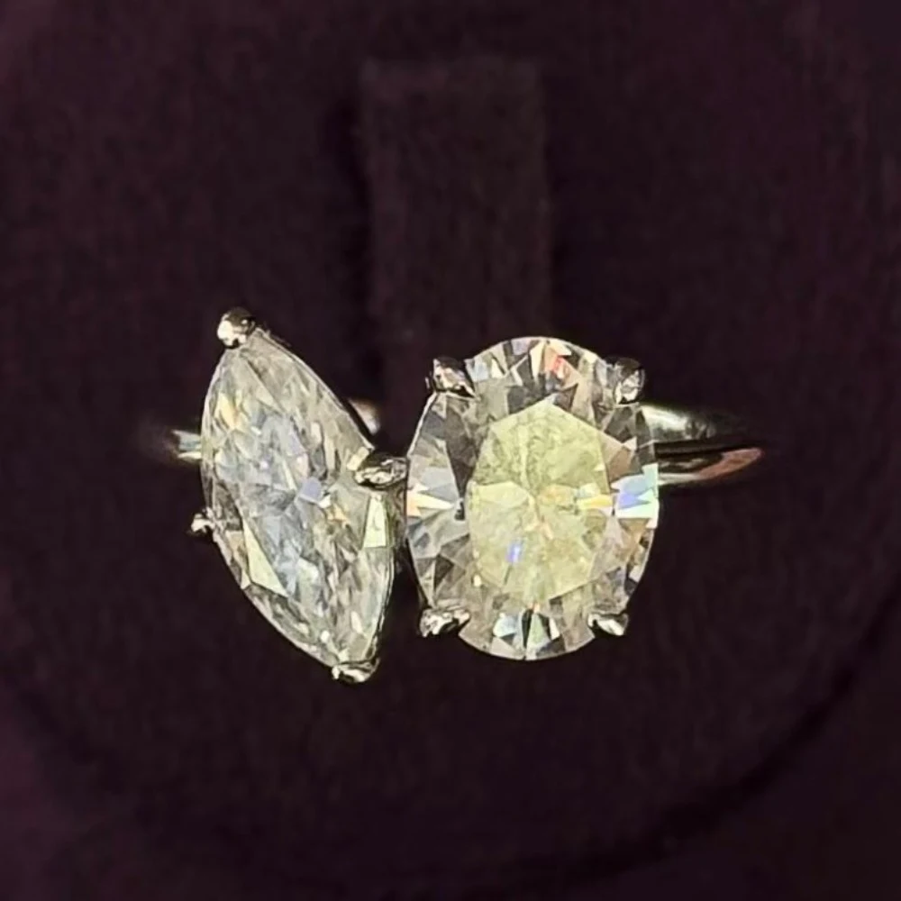 Anel solitário Moissanite dupla gema oval + navete, foto 1