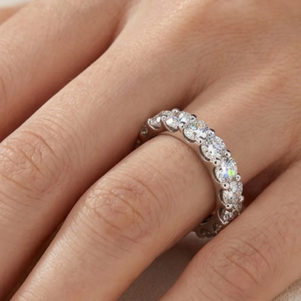 Aliança cravejada Moissanite 4mm cravação fechada, foto 1