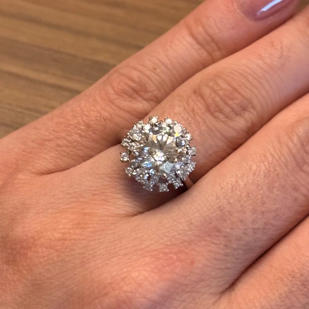 Anel chuveiro Moissanite 8mm + cravejado 925, foto 1