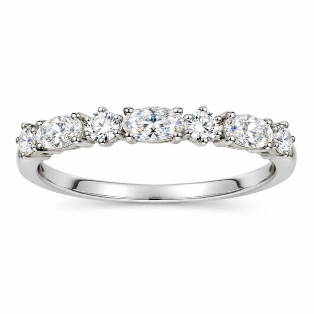 Meia aliança prata 2x4mm oval Moissanite 0.07ct
